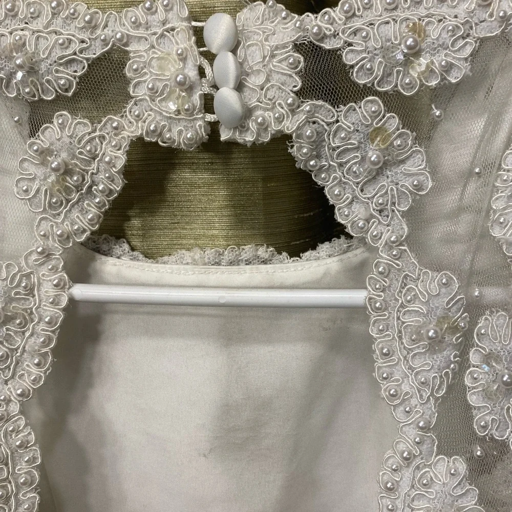 Elegant White Girls Bridal  Ceremony Dress Sz 2 - Picture 5 of 11